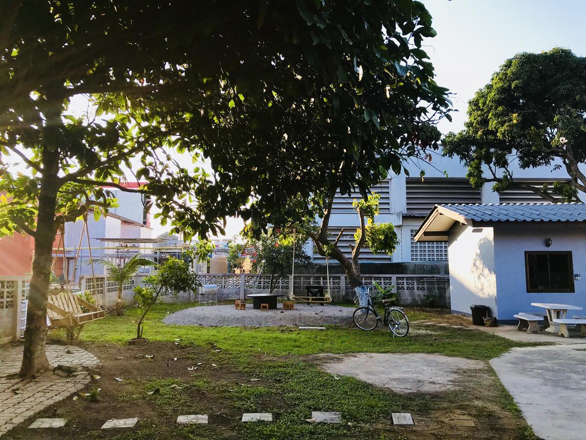 Winter House Chiang Rai Hotel Exterior foto