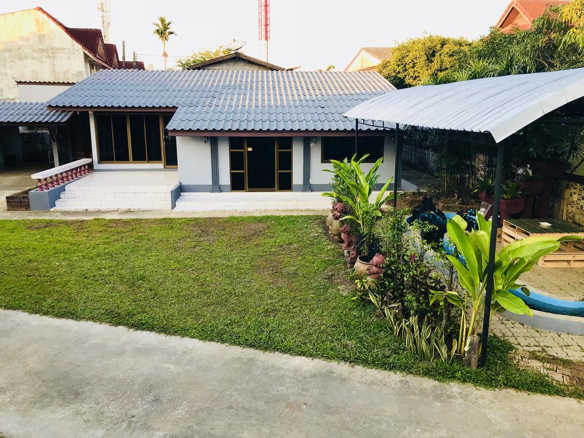 Winter House Chiang Rai Hotel Exterior foto